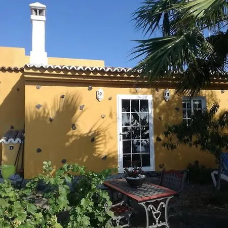 Дом отдыха Casa Laderitas B *
